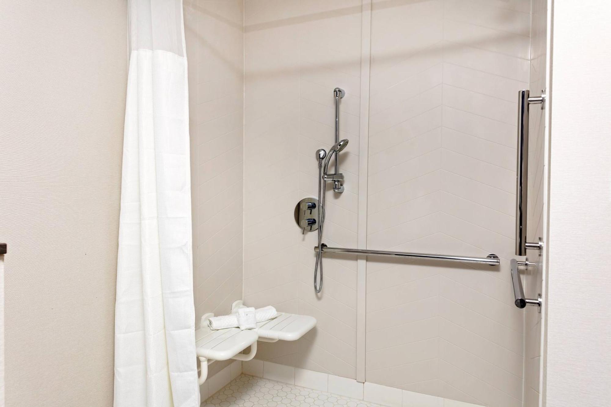 Fairfield By Marriott Port Clinton Waterfront Ξενοδοχείο Εξωτερικό φωτογραφία